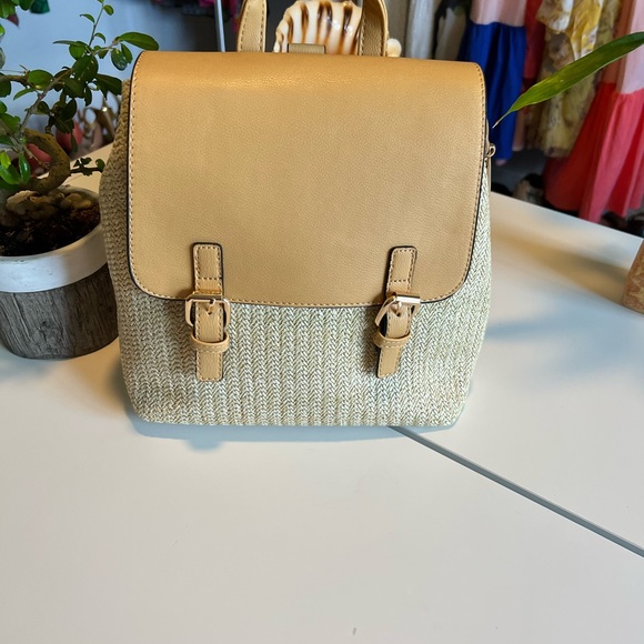 Vegan leather bags - Picture 3 of 9